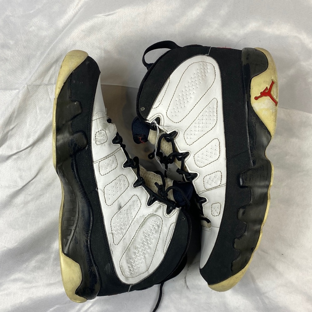 Air Jordan 9 space jam playoff size 10.5 302370-161